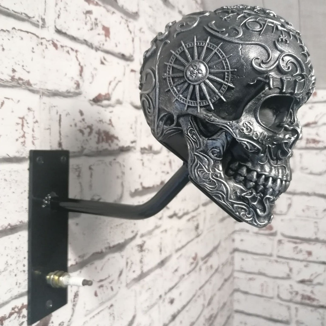 LAST DAY 70% OFF -Motorcycle Helmet Templar Skull Stand